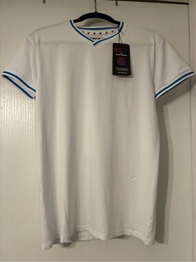 New With Tags XRAY JEANS Men's White V-Neck T-Shirt Blue Striped Trim size S